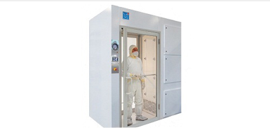 Cleanroom Air Showers